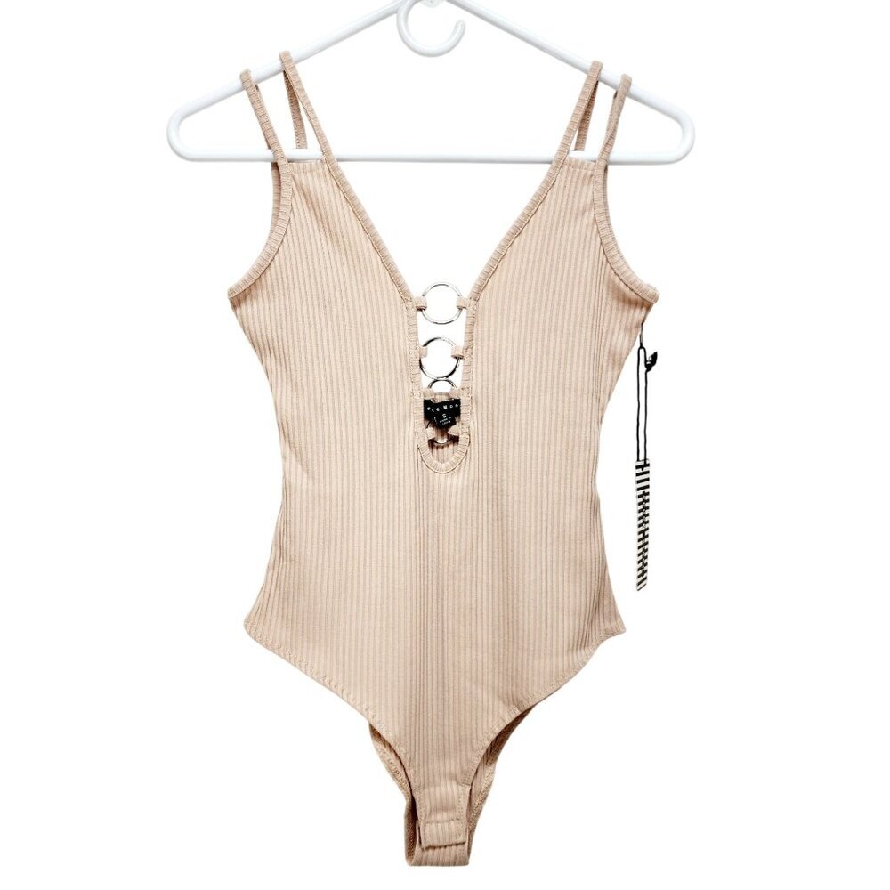 Ribbed Pink Sleeveless Bodysuit With Silver Rings Detail Size S